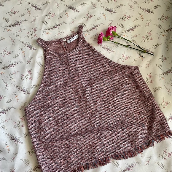 Halter top - Picture 3 of 6